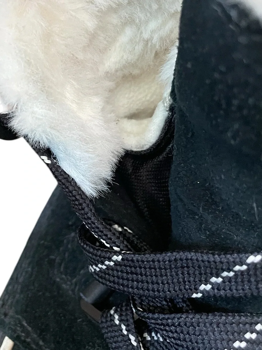 Sorel Women’s Tivoli IV Black Waterproof Winter Boot with White Faux Fur Trim 7